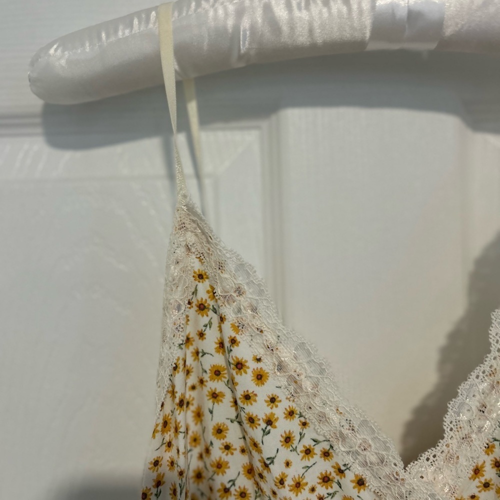 Sun Flower Maxi Night Gown - Picture 5 of 10